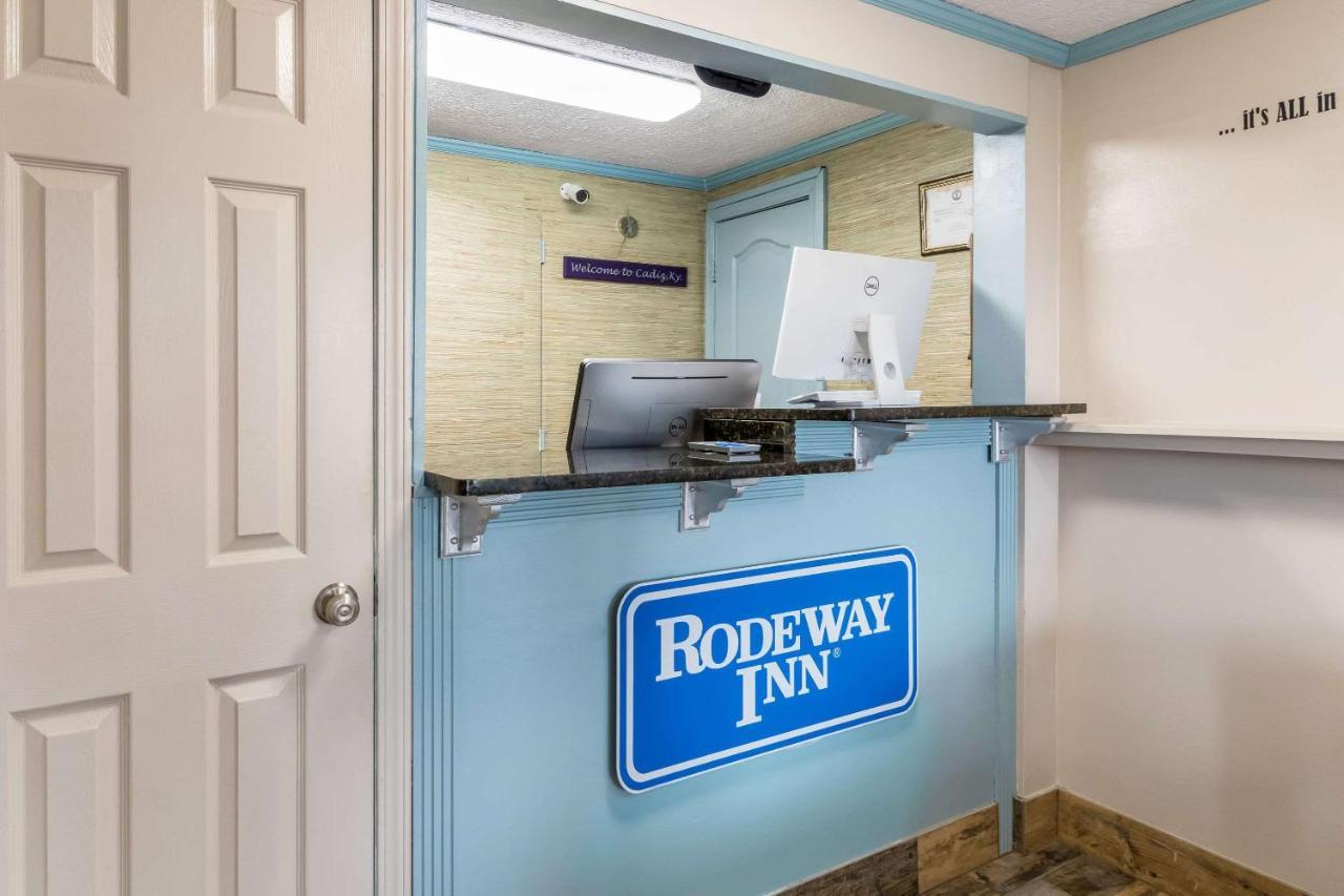Rodeway Inn カディス  エクステリア 写真